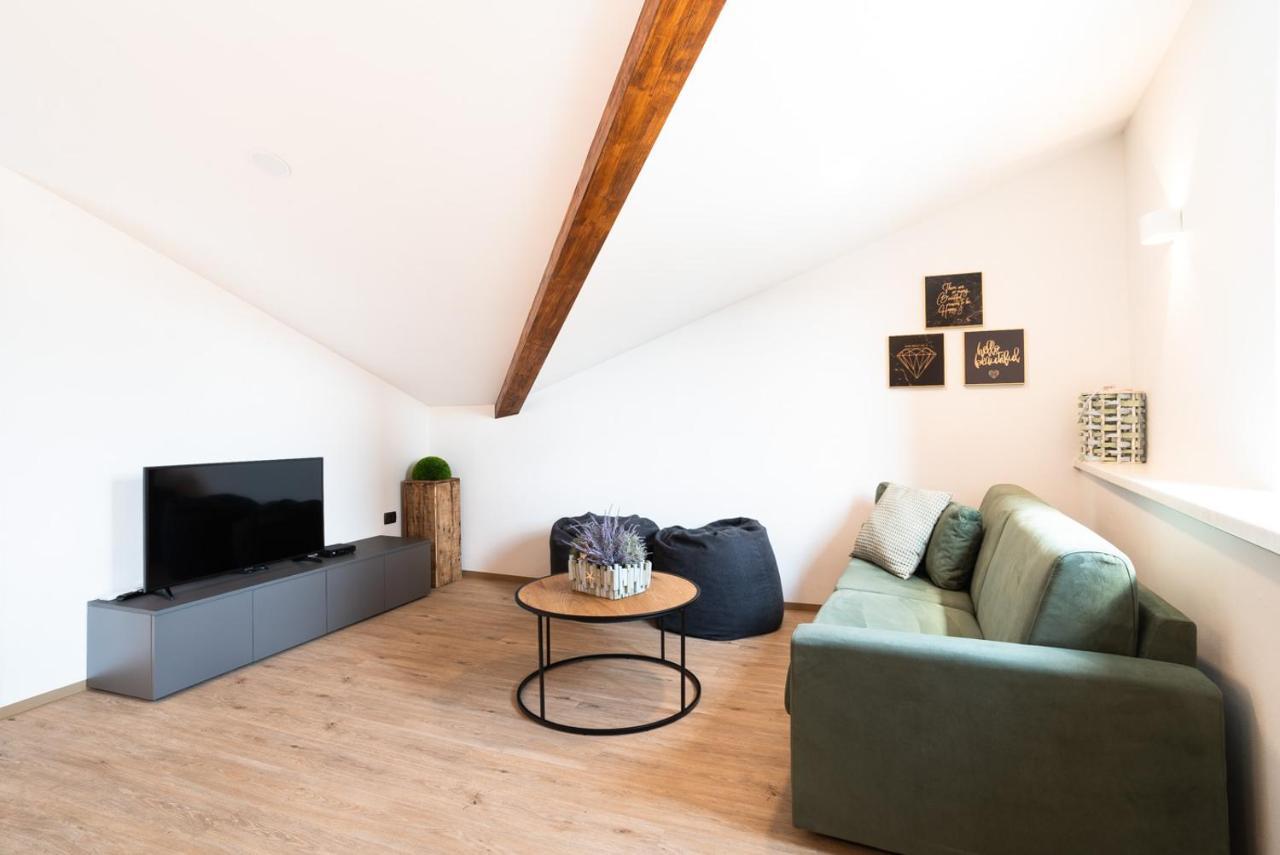 Capraria Appartments In Historic Center, With Private Parking Koper Exterior foto